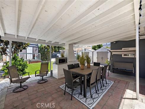 813 E Chestnut , Santa Ana, CA