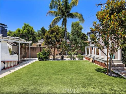 813 E Chestnut , Santa Ana, CA