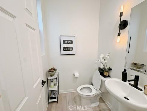 254 N Standard Avenue, Santa Ana, CA