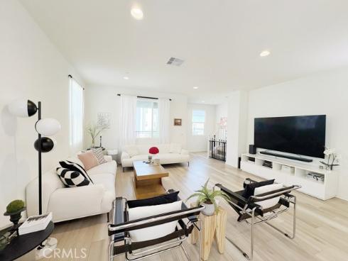 254 N Standard Avenue, Santa Ana, CA