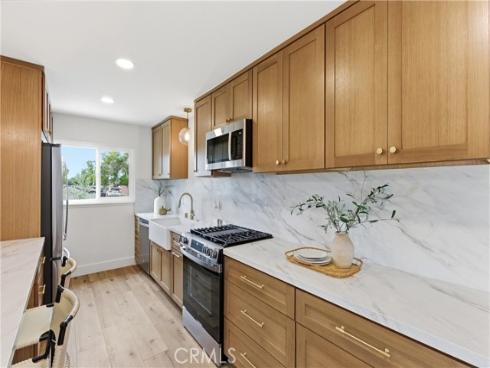 1433 W Saint Andrew , Santa Ana, CA
