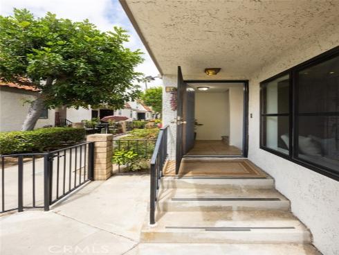 2206 N Broadway 27 , Santa Ana, CA