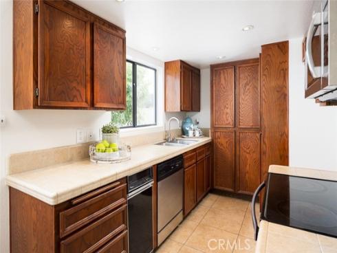 2206 N Broadway 27 , Santa Ana, CA