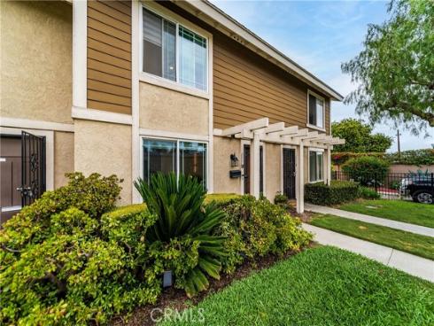 2921 S Sycamore St E , Santa Ana, CA