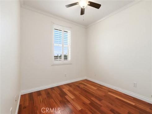 2925 W Edinger Avenue, Santa Ana, CA