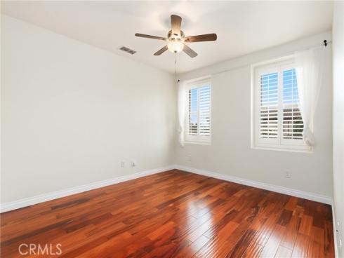 2925 W Edinger Avenue, Santa Ana, CA