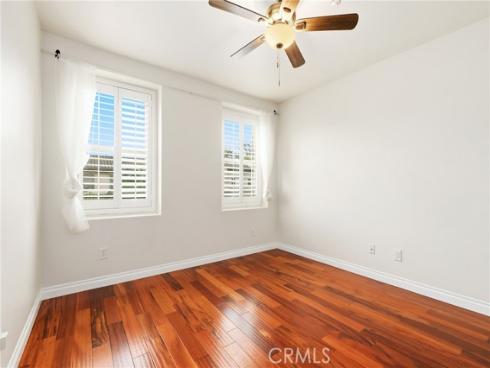 2925 W Edinger Avenue, Santa Ana, CA