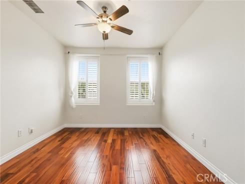 2925 W Edinger Avenue, Santa Ana, CA