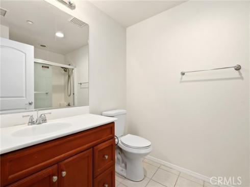 2925 W Edinger Avenue, Santa Ana, CA