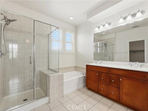 2925 W Edinger Avenue, Santa Ana, CA