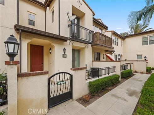 2925 W Edinger Avenue, Santa Ana, CA