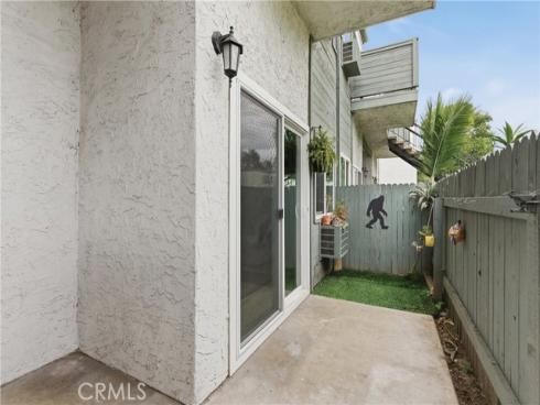 627 N Bristol 32 , Santa Ana, CA