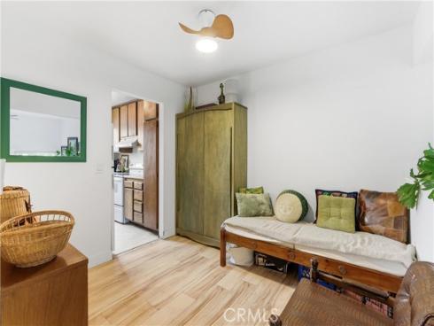 627 N Bristol 32 , Santa Ana, CA
