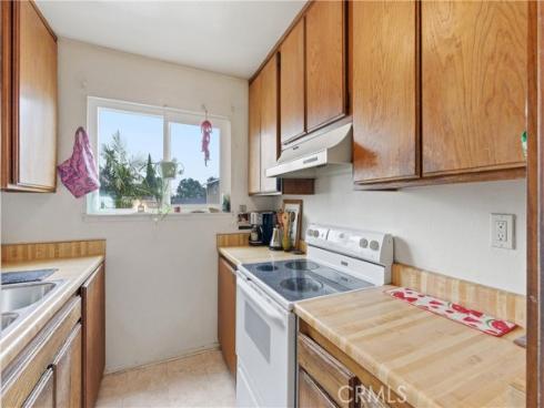 627 N Bristol 32 , Santa Ana, CA