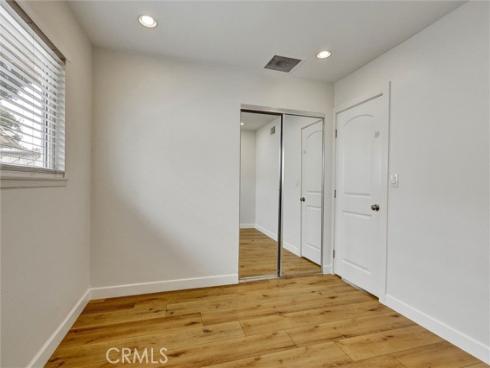 2420 S Artesia , Santa Ana, CA