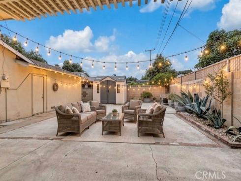 2420 S Artesia , Santa Ana, CA