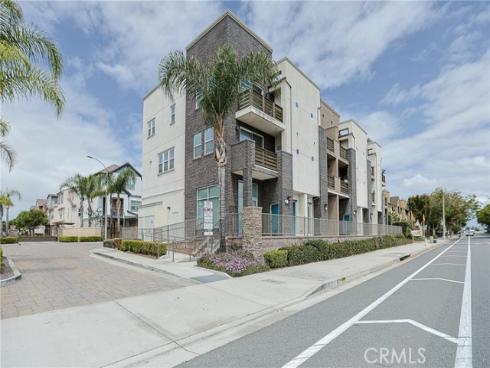 1300 N. Harbor Boulevard