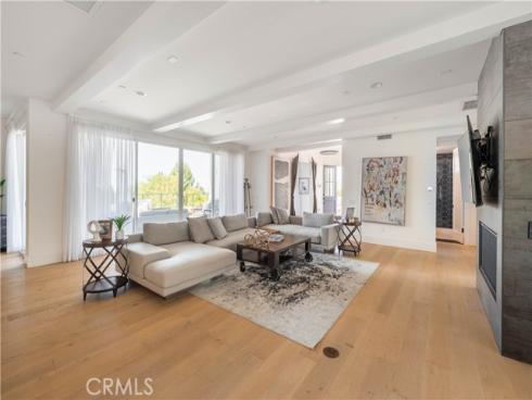 18806 Winnwood , Santa Ana, CA