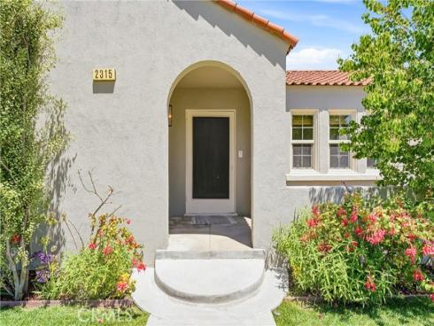 2315 Oakmont , Santa Ana, CA