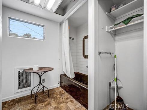 835 French Street, Santa Ana, CA