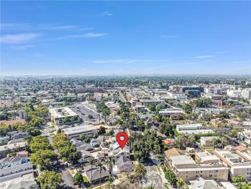 835  French   Street, Santa Ana, CA