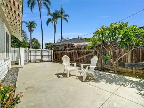 839 French Street, Santa Ana, CA