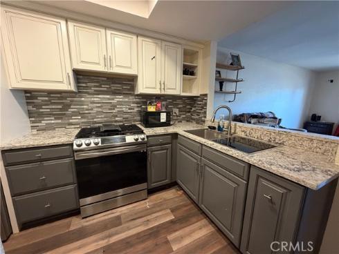 600 W 3rd A105 , Santa Ana, CA