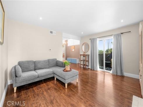 1410 Cabrillo Park , Santa Ana, CA