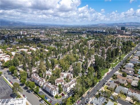 1410 Cabrillo Park , Santa Ana, CA