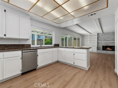 2310 N Linwood , Santa Ana, CA