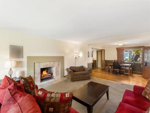 2646 Larchmont Avenue, Santa Ana, CA