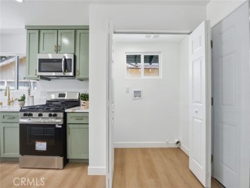 2414 S Poplar  , Santa Ana, CA