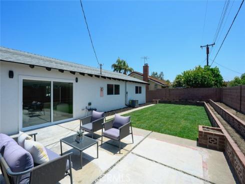 2414 S Poplar  , Santa Ana, CA