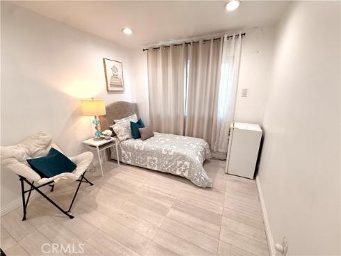 1708 Normandy D Place, Santa Ana, CA