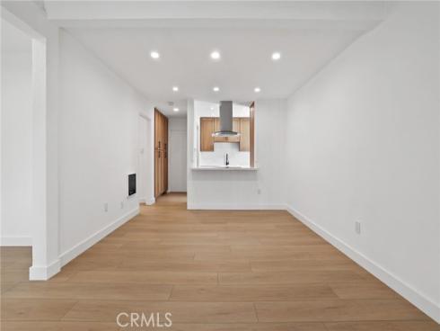 1030 W Macarthur 90 , Santa Ana, CA