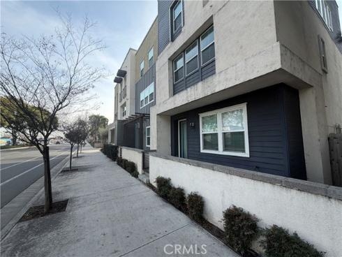 1410 N Harbor 1 , Santa Ana, CA