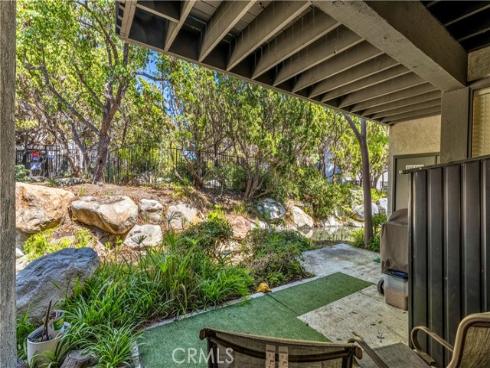 2542 W Macarthur G Boulevard, Santa Ana, CA