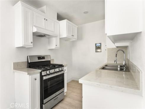 825 S Shelton Street, Santa Ana, CA