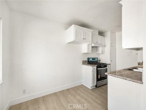 825 S Shelton Street, Santa Ana, CA