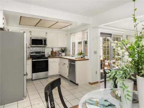 2005 W West Wind , Santa Ana, CA