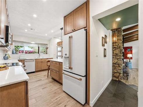 2612 N Louise Street, Santa Ana, CA