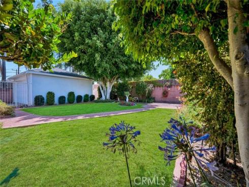 2506 N Spurgeon , Santa Ana, CA