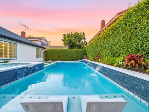 2809 S Diamond Street, Santa Ana, CA