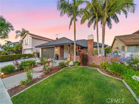 2809 S Diamond   Street, Santa Ana, CA