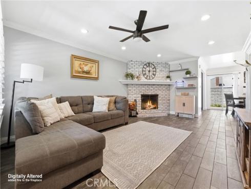 1107 West Memory Lane 8C , Santa Ana, CA