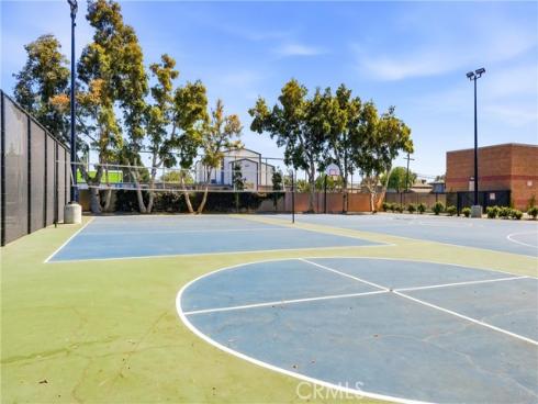 1107 West Memory Lane 8C , Santa Ana, CA