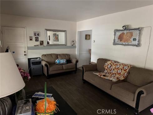 2729 Huckleberry Road, Santa Ana, CA
