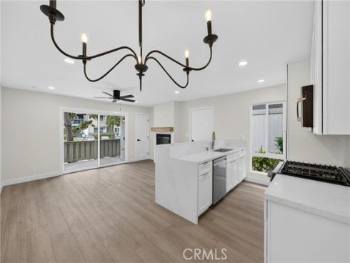 2807 S Fairview C , Santa Ana, CA