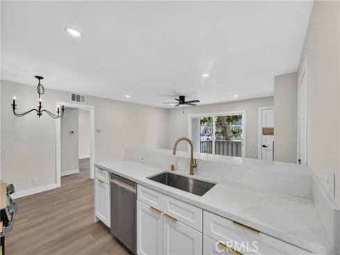2807 S Fairview C , Santa Ana, CA