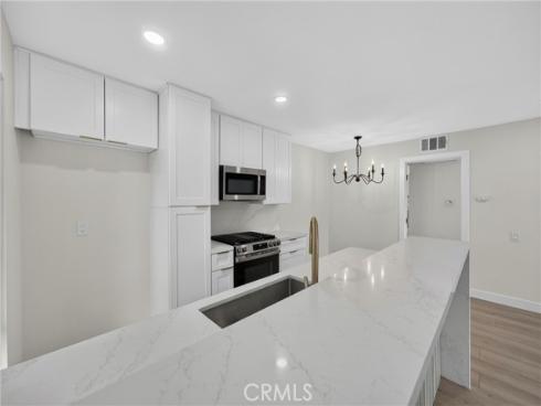 2807 S Fairview C , Santa Ana, CA